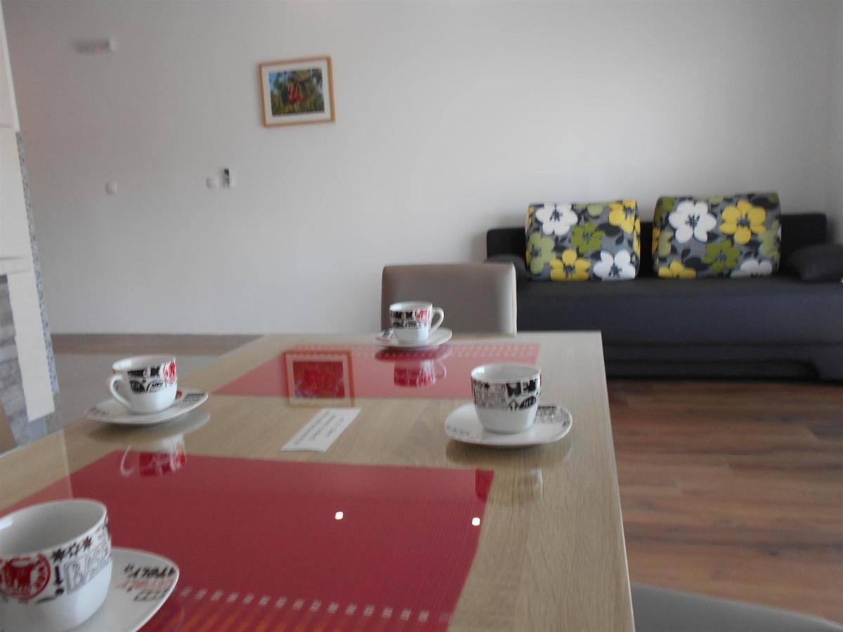 Apartment Cherry Kaštela Exteriör bild
