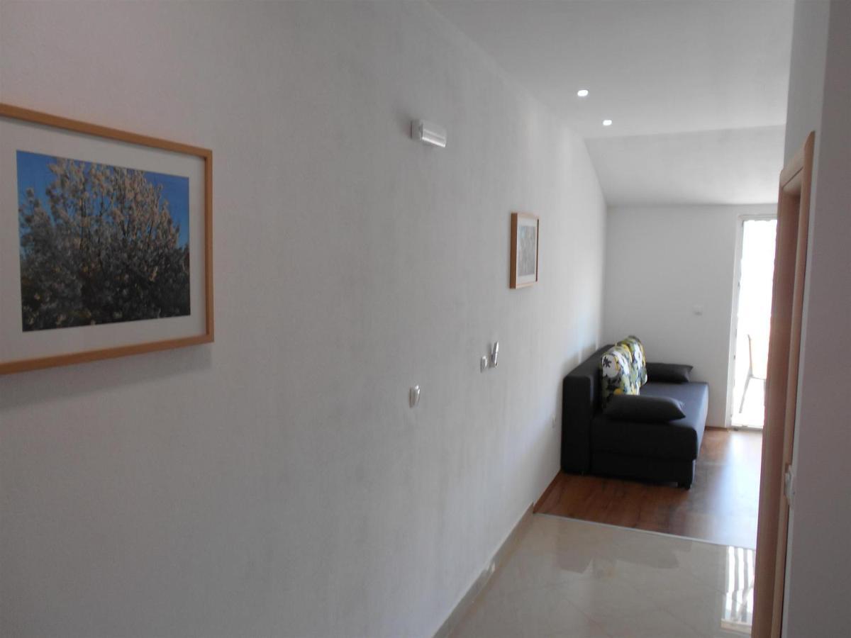 Apartment Cherry Kaštela Exteriör bild
